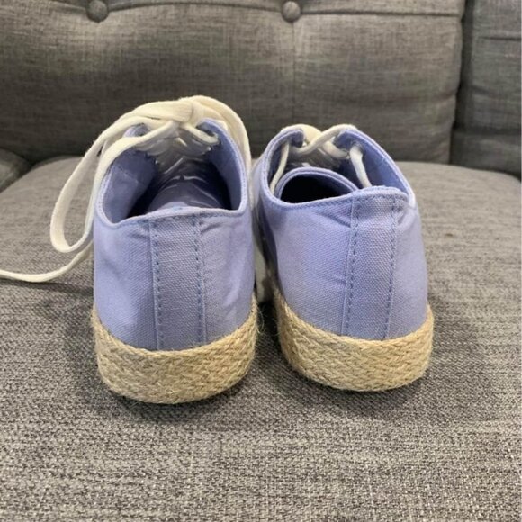 ESPADRILLE canvas sneakers. Powder blue. New condition. Size 9 - Picture 2 of 9